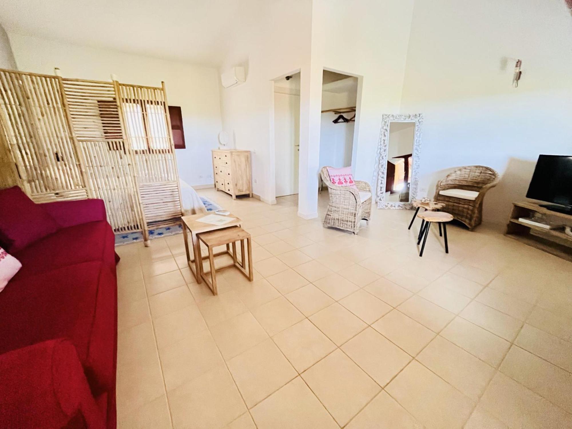 Casagliana Suite Resort Olbia Quarto foto