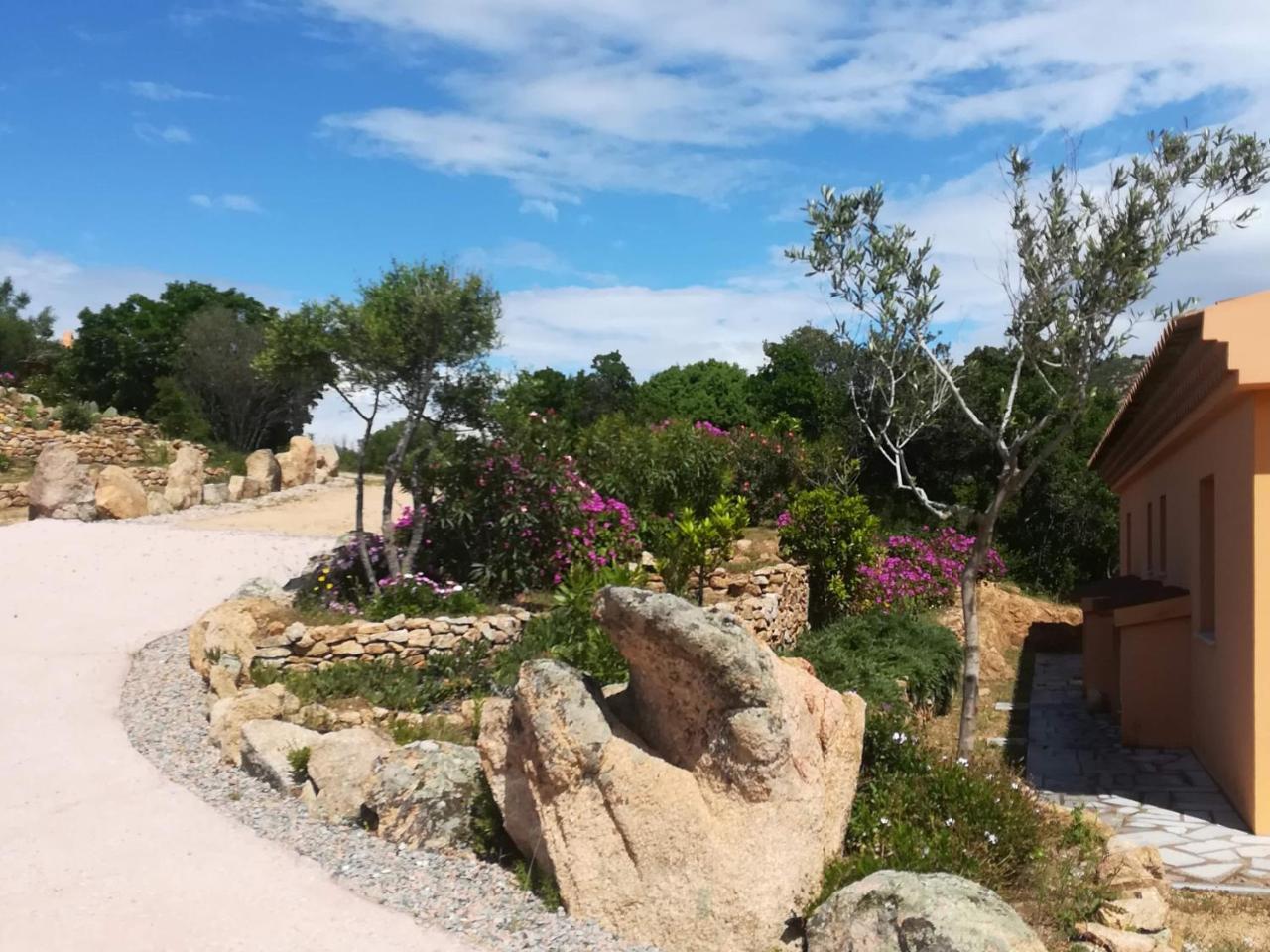 Casagliana Suite Resort Olbia Exterior foto